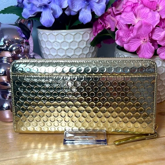 Kate Spade Gold Wallet - Picture 3 of 16